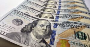 MEkQ8AOZT_1200x630__1