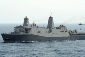 el-uss-san-antonio-aloja-a-varios-presuntos-J3RG3YTXQBHD3OZMCJXB5IPDUU.jpg