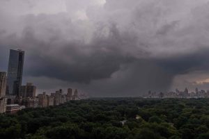 nubes-de-tormenta-se-ciernen-sobre-central-park-OHNXKVNNONAMPGDXSXQBCCWUGU.JPG