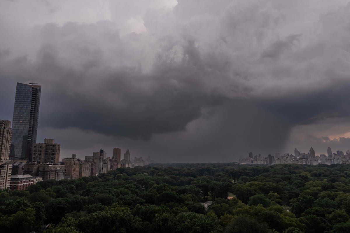 nubes-de-tormenta-se-ciernen-sobre-central-park-OHNXKVNNONAMPGDXSXQBCCWUGU.JPG
