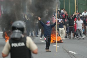manifestantes-protestan-contra-la-suba-del-diesel-NP56WD7ET5B3TKS4PRGTB2Y4AU.JPG