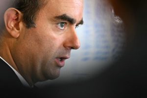 sebastien-lecornu-de-nuevo-primer-EJM4ZGC4IZBOPBSEPNVNBYTDRY.jpg