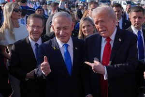 trump-posa-con-netanyahu-durante-su-ultima-visita-Y67MN2FMNZH4DM2G4L2FZ4FU6E.JPG