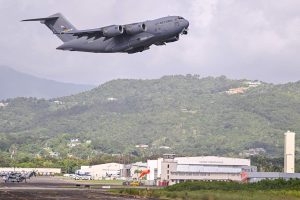 un-boeing-c-17-de-la-fuerza-aerea-de-estados-DS4OTX52KNFYLOGII3I6EH6YXA.JPG