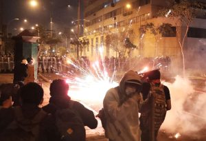 una-protesta-contra-el-gobierno-de-peru-termino-BAJ4MJESJBC3POF645K2BSOQQE.JPG