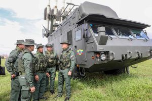 el-ministro-de-defensa-de-venezuela-vladimir-DD3DTPOOEJA6ZF2PCQDCNULEJM.jpg