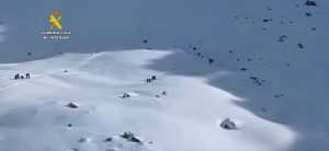 imagen-posterior-a-la-avalancha-captada-desde-un-XHBQINJIZJABHI27RRCOJET544.png