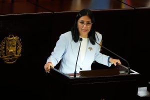 delcy-rodriguez-durante-la-ceremonia-donde-AEWEXYNJ2FFVNNL2UMG4JFNLNE.JPG