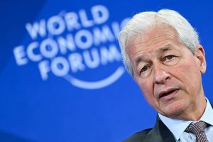 el-ceo-de-jp-morgan-jamie-dimon-en-el-foro-BNO6UNFOANBVXKJYYPEYUMLS5U.JPG