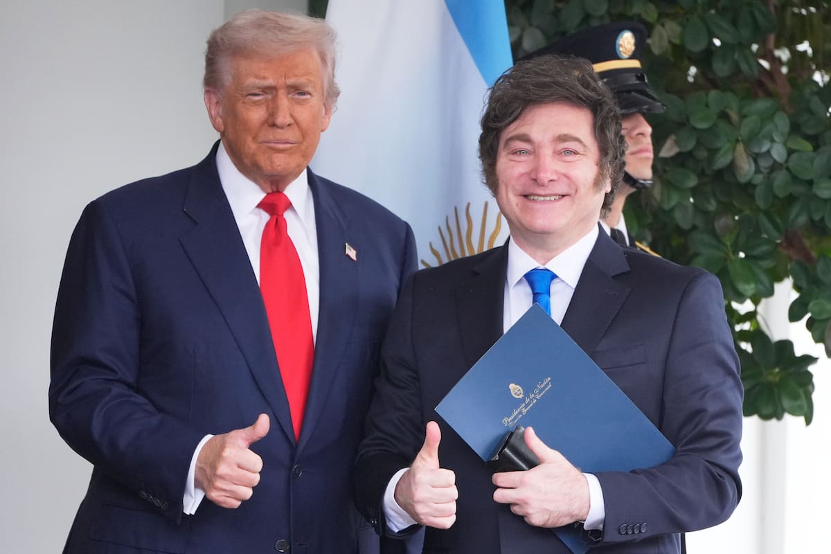 el-presidente-donald-trump-recibe-al-presidente-U55T52PW4JBLXHPDNM2YAXQDX4.jpg