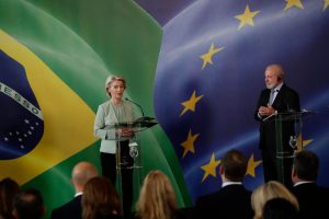 la-presidenta-de-la-comision-europea-ursula-von-3FFWGNQFYFELPPTCJVHIFX2B24.JPG