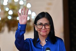 la-presidenta-interina-de-venezuela-delcy-JTQRWYGV6BCMHF43FOMUP5P7OE.JPG