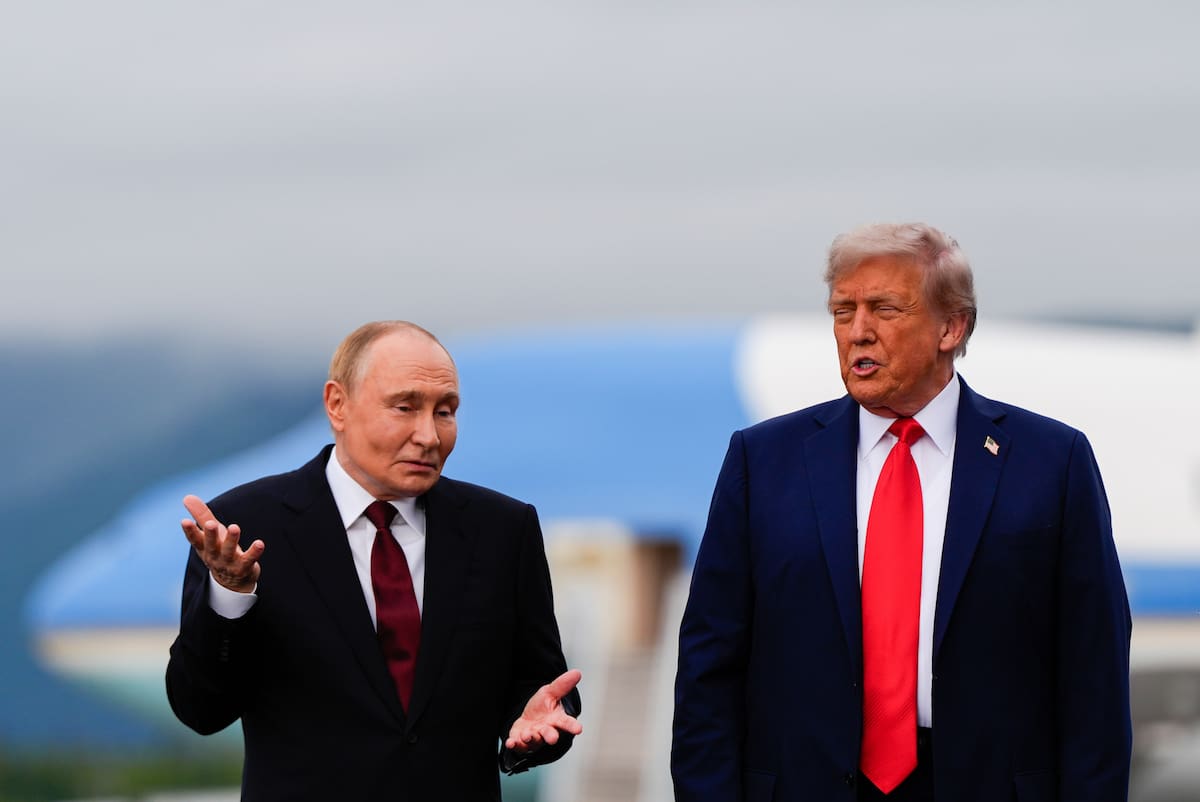 trump-y-putin-en-la-base-elmendorf-richardson-4GXED3H46JAX3CRZB5LGK65WMQ.jpg