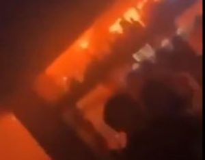 una-de-las-escenas-del-incendio-en-VB3T554KSFBPBDZPKX62CPOZN4.jpg