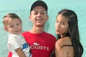 una-pareja-y-su-hijo-de-cuatro-anos-murieron-5TGWKTNYRBD4NNW7GVEMA5TAE4.jpg