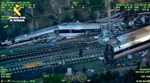 vista-aerea-de-como-quedaron-los-trenes-que-UZE2NDSKLFDDRDAZHUNHCA3GOM.JPG