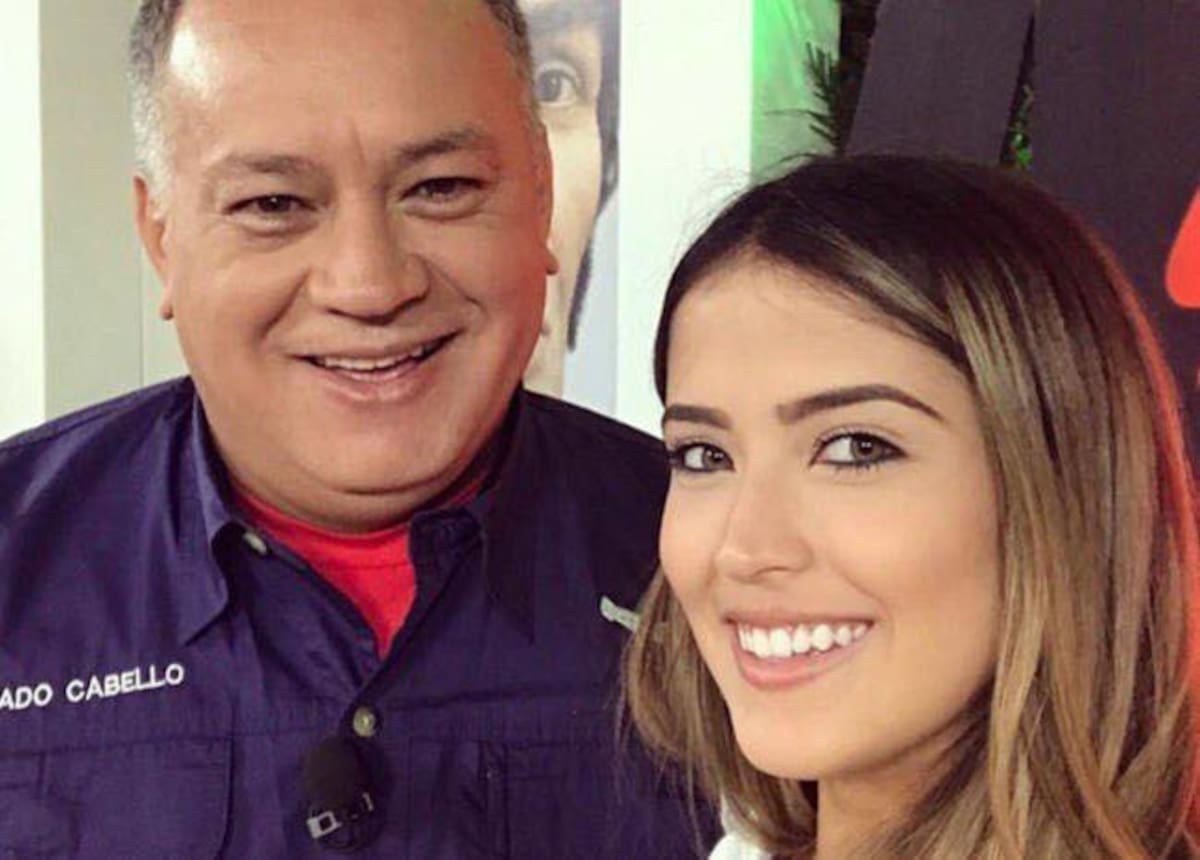 daniella-cabello-junto-a-su-padre-diosdado-XQZBIRVFVJFD5J5HEEHIOBOGEI.jpeg