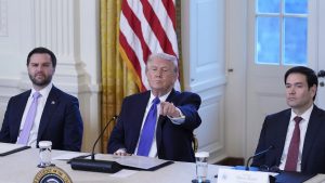 la-guerra-con-iran-tensiona-la-interna-VFWJVSEE2FFFFOMAVLH6QU3NCY.jpg