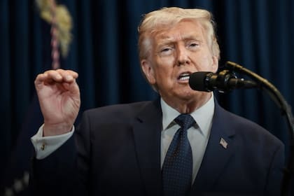 Donald Trump amenazó a Irán con la posibilidad de enviar bombardeos "más intensos"