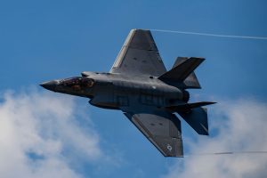 el-ataque-de-eeuu-fue-contra-embarcaciones-VVCKPR5AAZG75BV2YC2HJD63WM.jpg