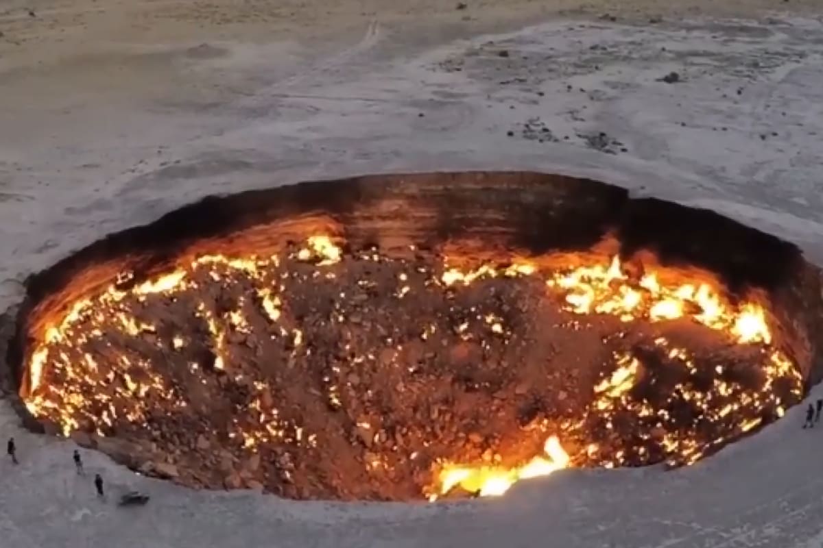el-crater-de-darvaza-es-tambien-conocido-como-la-T4BND6Y4QVAMPFME2U4BBBPOGI.png
