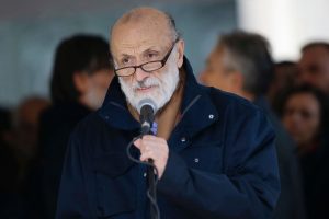 el-fundador-del-movimiento-slow-food-carlo-VFSZOEXX65A7XN6T7CBG7Q5EHU.JPG