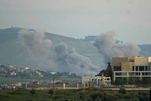 el-humo-se-eleva-tras-un-ataque-israeli-en-el-sur-2ZAAAPAAKVGYJCF3POCEHOTPNY.JPG