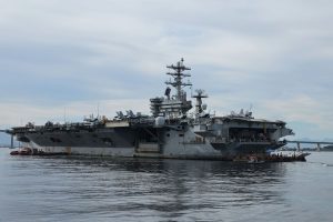 imagen-del-8-de-mayo-de-2026-del-portaaviones-uss-W6FIF25BXNGIZENEHOD2X5A2PQ.jpg