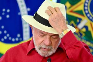 lula-gesticula-durante-un-anuncio-de-gobierno-en-4WD3BWX4NBBS3NBQQC5VYVWOWA.JPG
