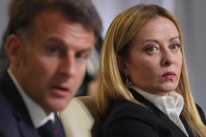 macron-y-meloni-durante-la-cumbre-en-LRUI2HMOFVCCRM6YHSZB4YAZZA.JPG