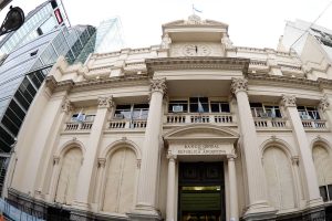 por-la-emision-de-bonos-para-salir-del-default-el-BU2PQJWEXBAMFI76RFBOM6PCMY.jpg