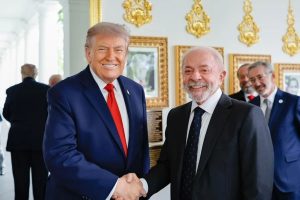 trump-y-lula-en-la-casa-CKRCOSU2XJGIHLOJR2EIHSLLLQ.jpg