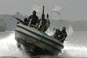 una-lancha-pirata-en-las-aguas-somalies-YYEVPXB7PBE7ZOHZQJLSP46D5E.jpg