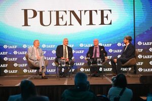 durante-el-congreso-anual-del-iaef-estuvieron-GSCM6PNLRJCF3COF3EN6K4HQ7Y.jpeg