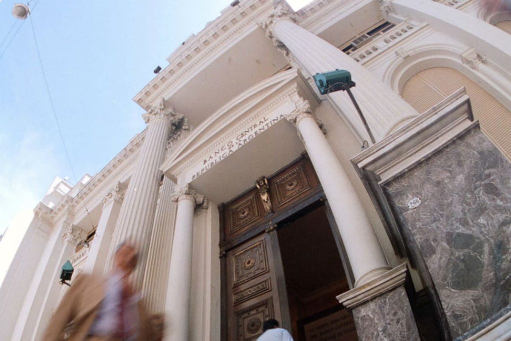 banco-central-de-la-republica-KU6REVKFENG3NIK52NYCRKBLPU.jpg