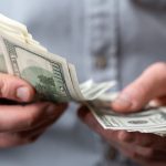 La demanda de dólares sigue elevada: los argentinos compraron US$3410 millones en septiembre