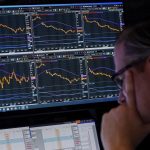 El riesgo país vuelve a subir y supera los 620 puntos