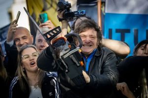 javier-milei-argentina-bbc-bbc-mundo-revista-time-DMFZ4TQQ6ZCC7ENBUT54FBC3HA.jpg