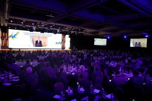 los-empresarios-atentos-a-las-charlas-de-la-53IGEFUQPREYHK4PK47PZJJQLE.jpg